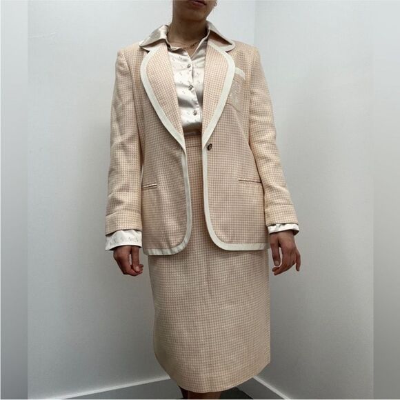 RARE Christian Dior 80's Vintage Pink Houndstooth Two Piece Skirt Blazer Set S - Picture 3 of 15